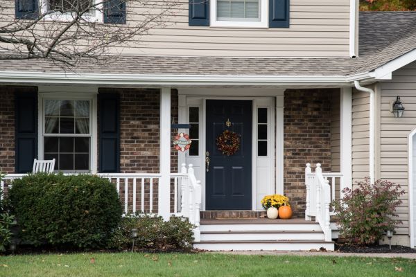 Cost of Front Deck Construction in Mason